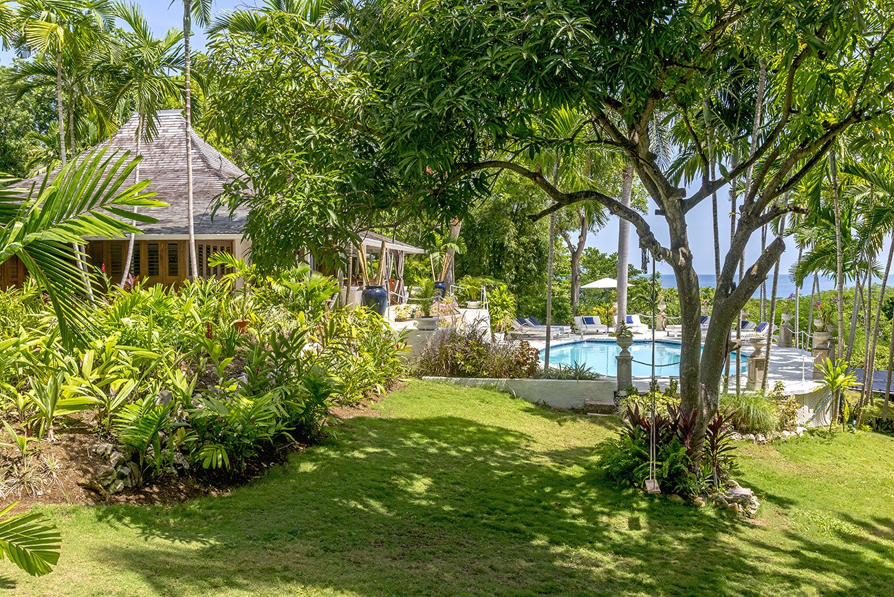 Coconut Cottage, Jamaica Villa by Linda Smith