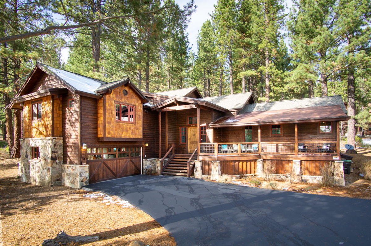 The Lodge at Gray's Crossing - Truckee Villa Rental | Villas of Distinction