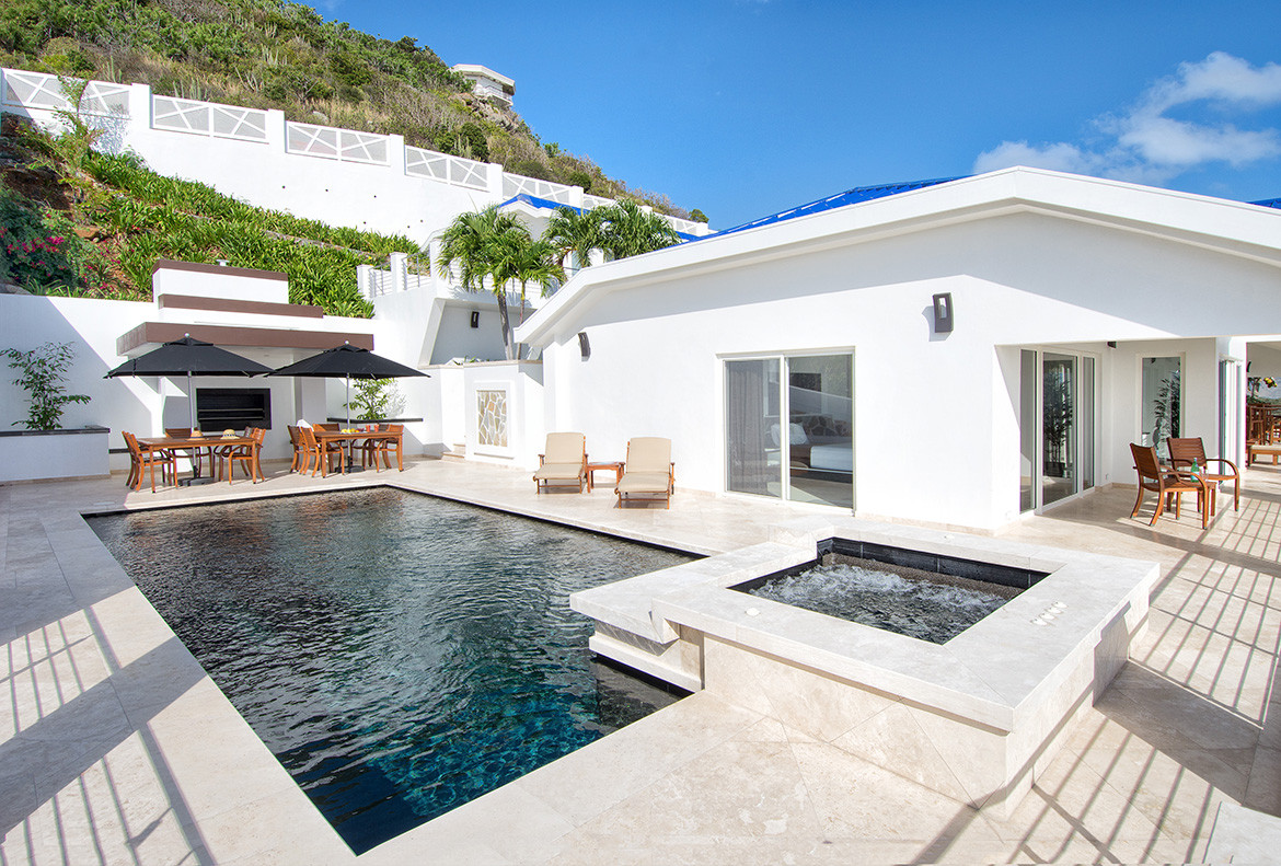 Paradiso Villa Rental | Villas of Distinction