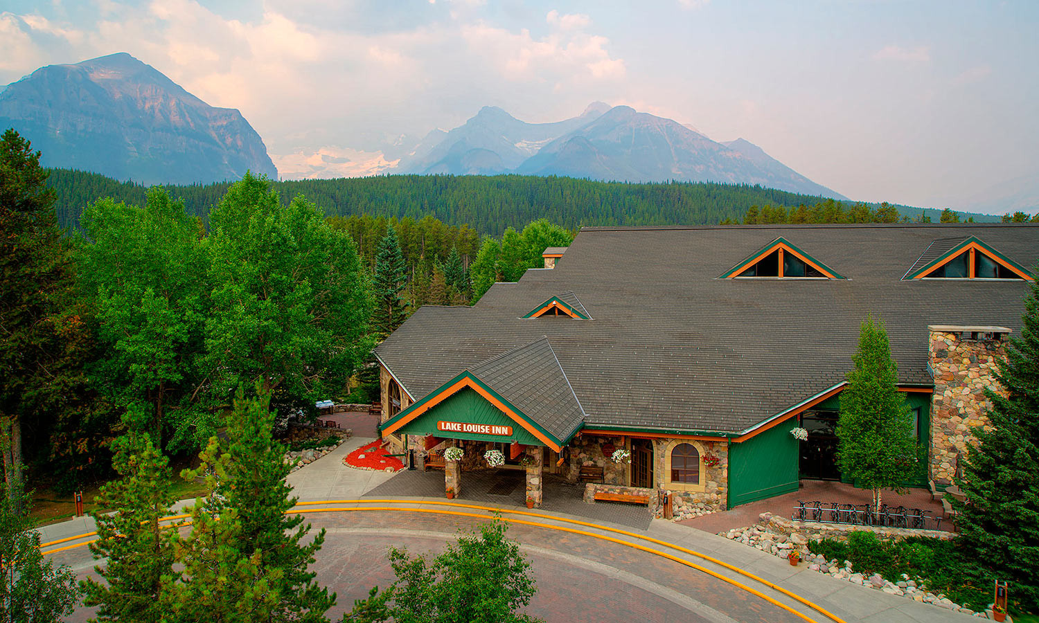 Lake Louise Inn Villa Rental Luxury Villas
