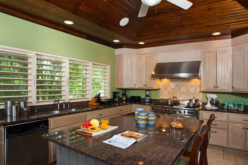 From the state-of-the-art granite and stainless steel kitchen, your chef and butler will deliver memorable meals ...
