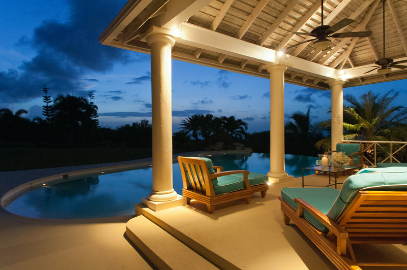 KENYAN SUNSET is a stunning 5-bedroom villa bordering the famous White Witch golf course.