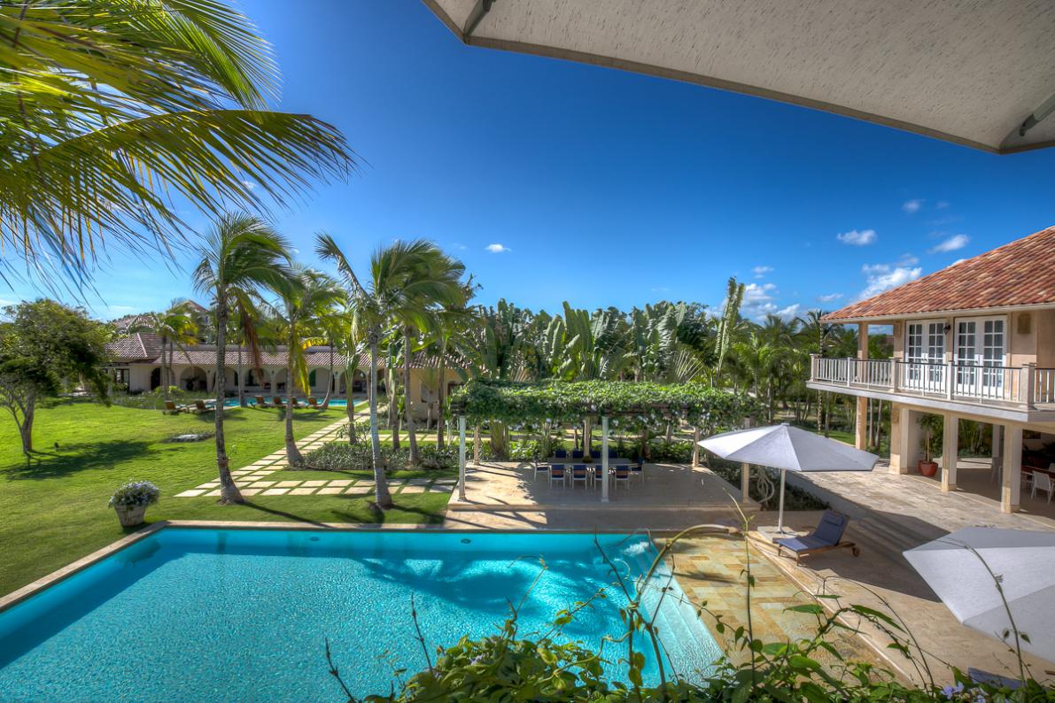 Arrecife Luxury Estate Villa Rental | Luxury Villas